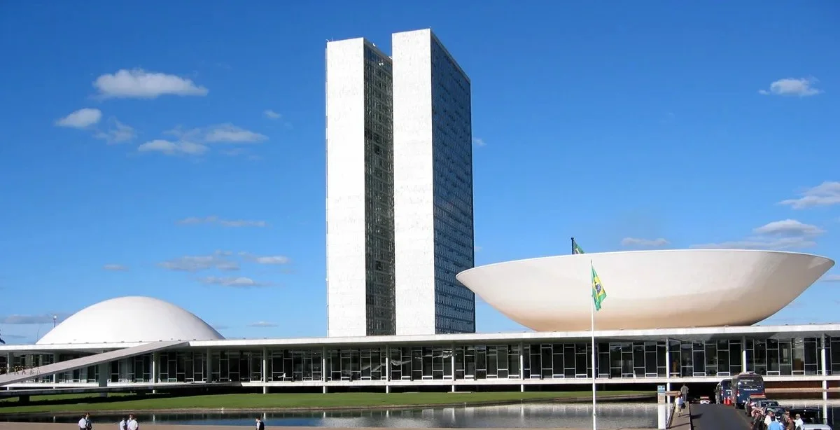 Senado aprova criação de 24 mil cargos no serviço público para novos concursos federais