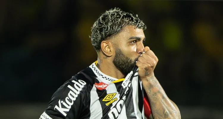 Gabriel Barbosa marca duas vezes e garante empate do Santos contra Mirassol no Brasileirão