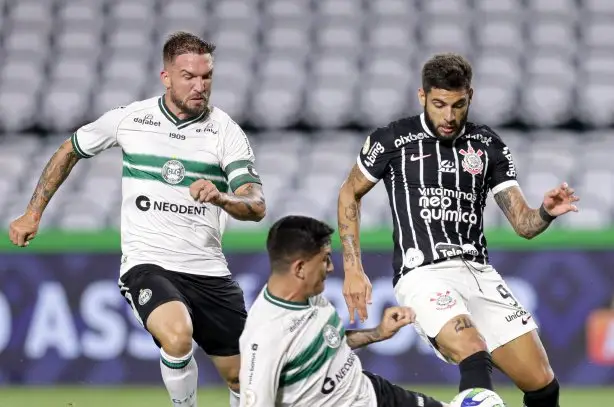 Concursos, cursos gratuitos e educação: oportunidades para ampliar conhecimentos e garantir vagas no mercado público