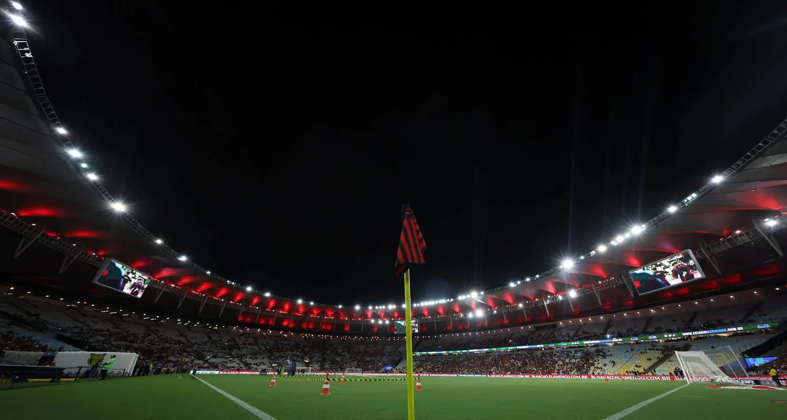 Oportunidades em concursos públicos e cursos gratuitos impulsionam a educação e a carreira no Brasil