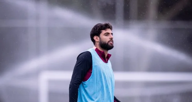 Corinthians enfrenta seis desfalques e três atletas pendurados na partida contra Coritiba pelo Brasileirão
