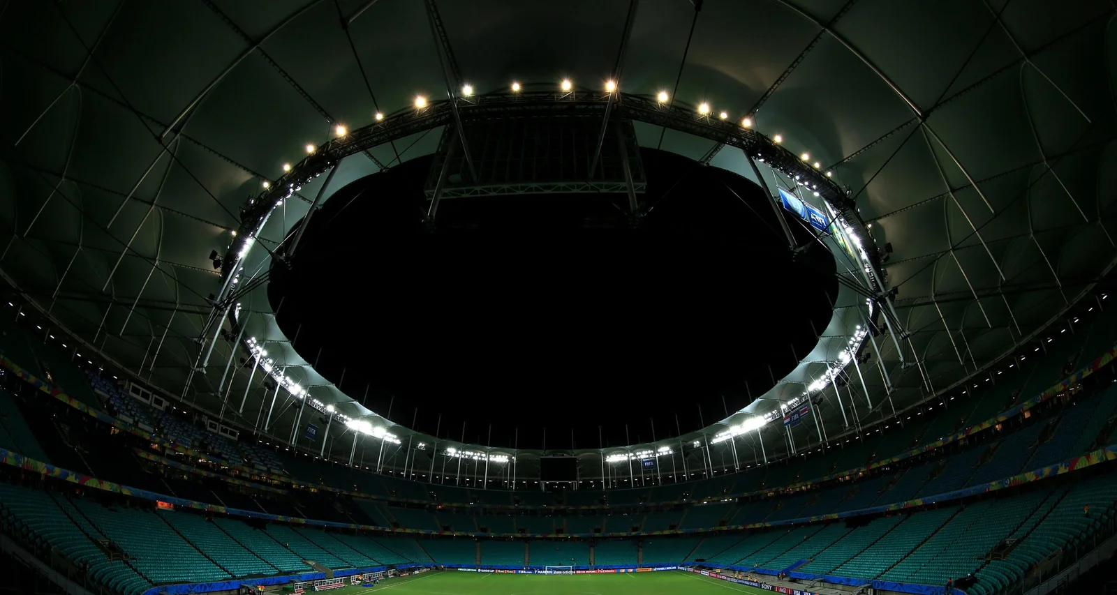 Bahia e Vitória se enfrentam no Brasileirão com expectativa de público e audiência