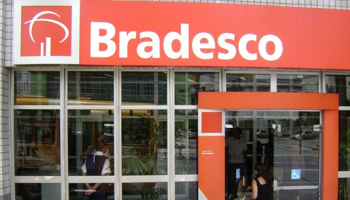 Bradesco abre inscrições para programa de estágio com vagas em diversas cidades do Brasil