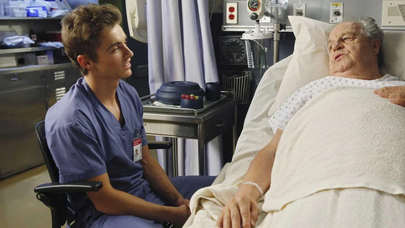 Dois atores da série Scrubs desejam o retorno de personagem de Dave Franco na nova temporada