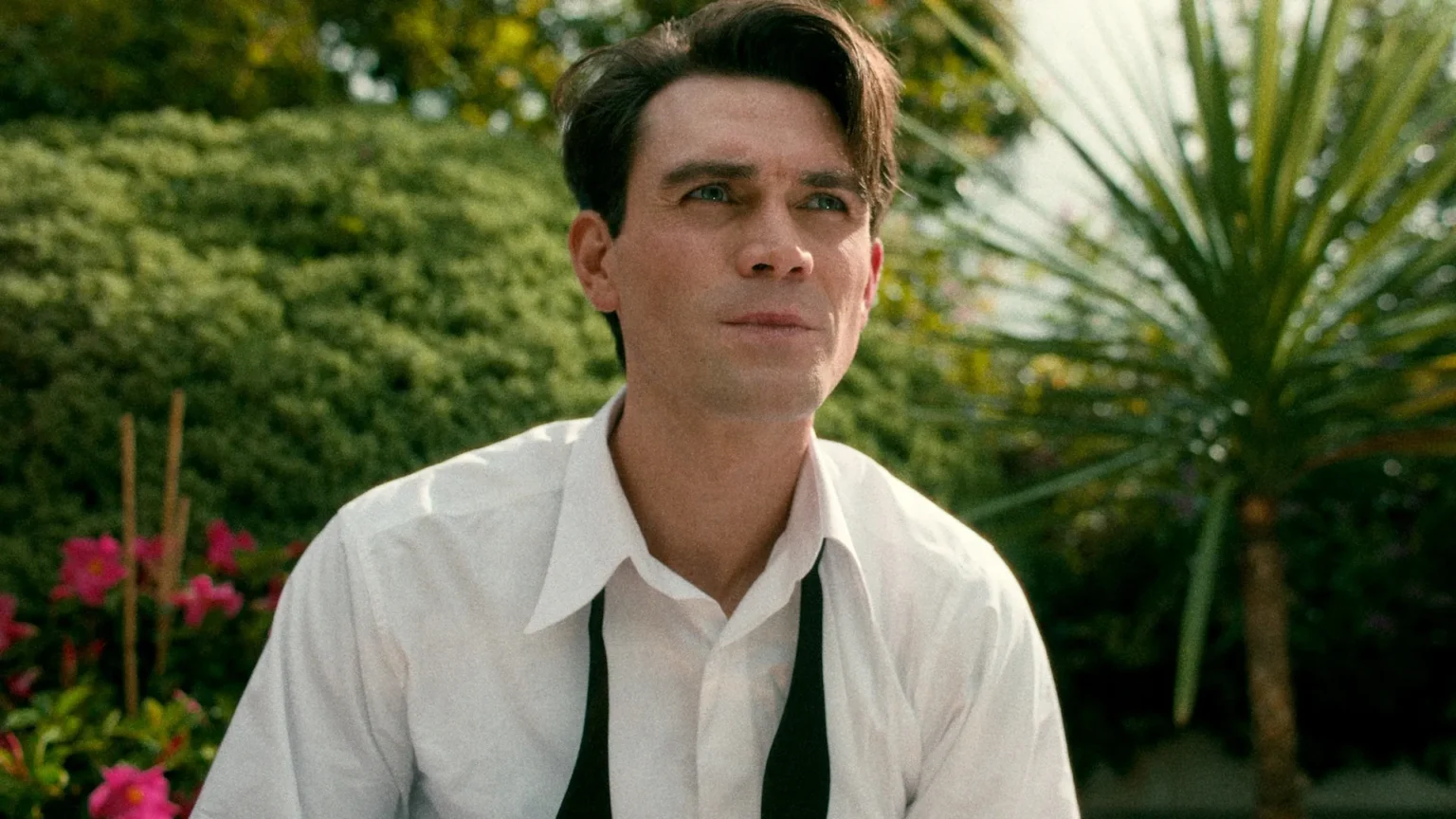 Filme biográfico sobre Jimmy Stewart com KJ Apa estreia em novembro de 2026 e gera reações divididas