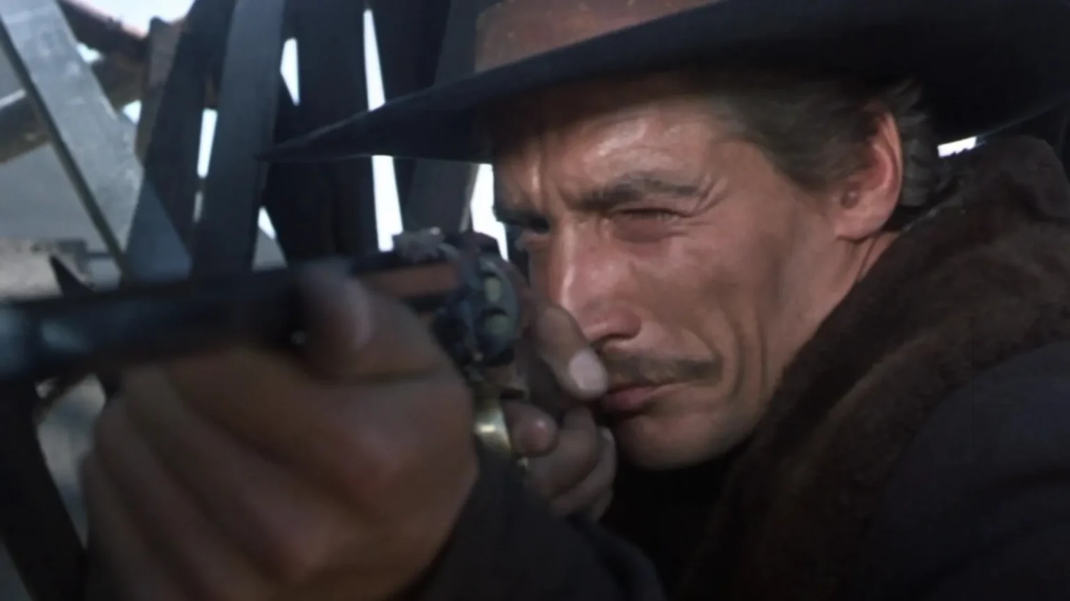 Clássico do faroeste “O Bom, o Mau e o Feio” está disponível gratuitamente em streaming após 60 anos