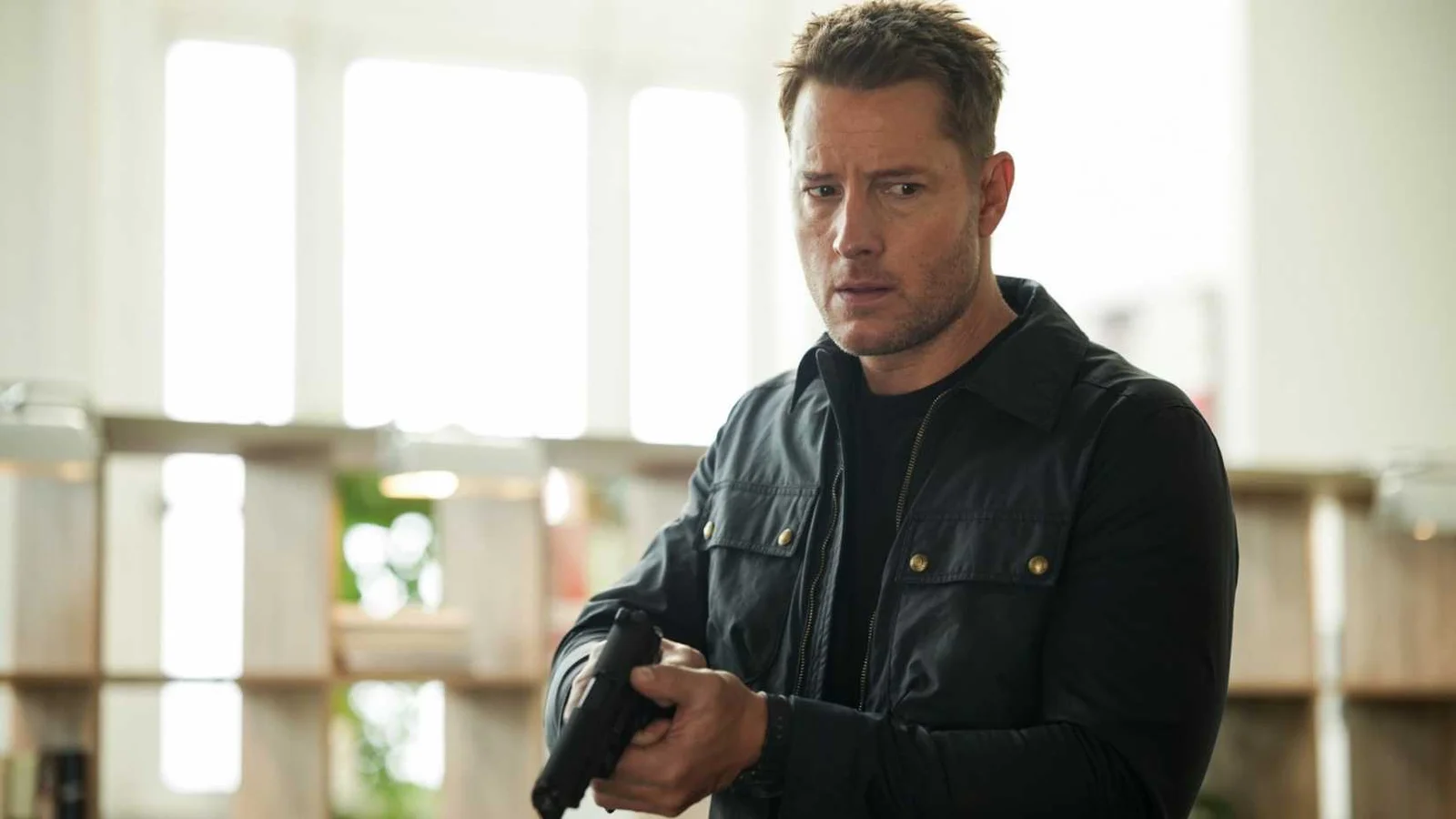 Série “Tracker” conquista sucesso e disputa audiência com “Reacher” no streaming