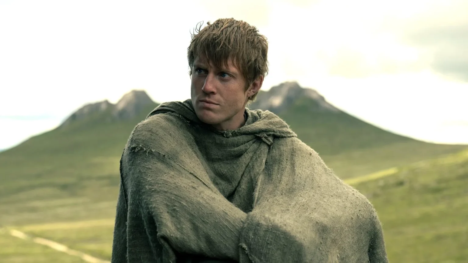 Filmagens da 2ª temporada de “A Knight of the Seven Kingdoms” são adiadas por chuvas históricas e colocam cronograma em risco