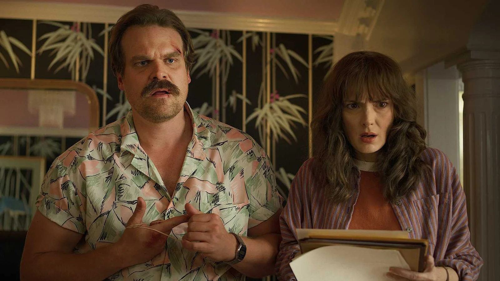 David Harbour se une a Noah Centineo no elenco do prelúdio de Rambo