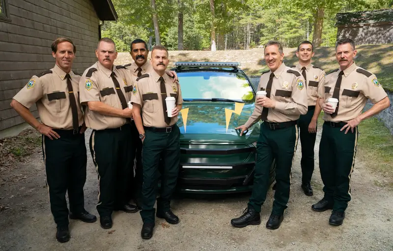 Super Troopers 3 estreia com trailer oficial e promete risadas oito anos após o último filme