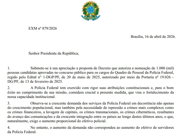 Presidente Lula autoriza convocação de mil aprovados excedentes no concurso da Polícia Federal