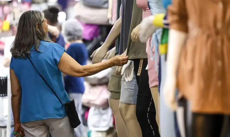 Economia Prateada: o mercado bilionário que cresce no Brasil com idosos mais ativos