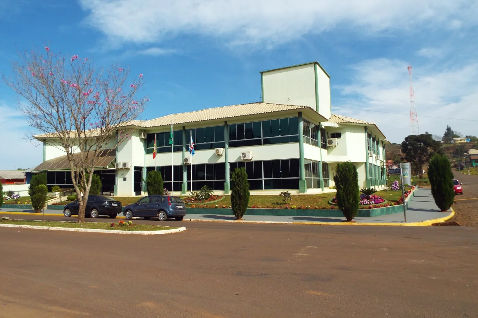 Prefeitura de Bom Jesus do Oeste/SC abre pregão para contratação de banca organizadora do próximo concurso público