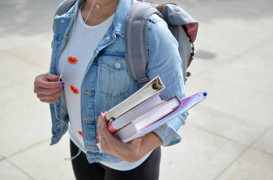 Kultivi oferece cursos gratuitos para superar a procrastinação e melhorar a produtividade