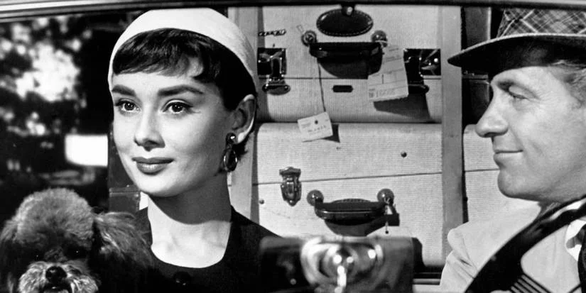 Novo Filme sobre Audrey Hepburn Gera Polêmica por Escalação de Ator Controvertido