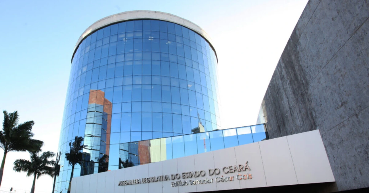 Assembleia Legislativa do Ceará confirma Idecan como organizadora do concurso 2026 com 600 vagas