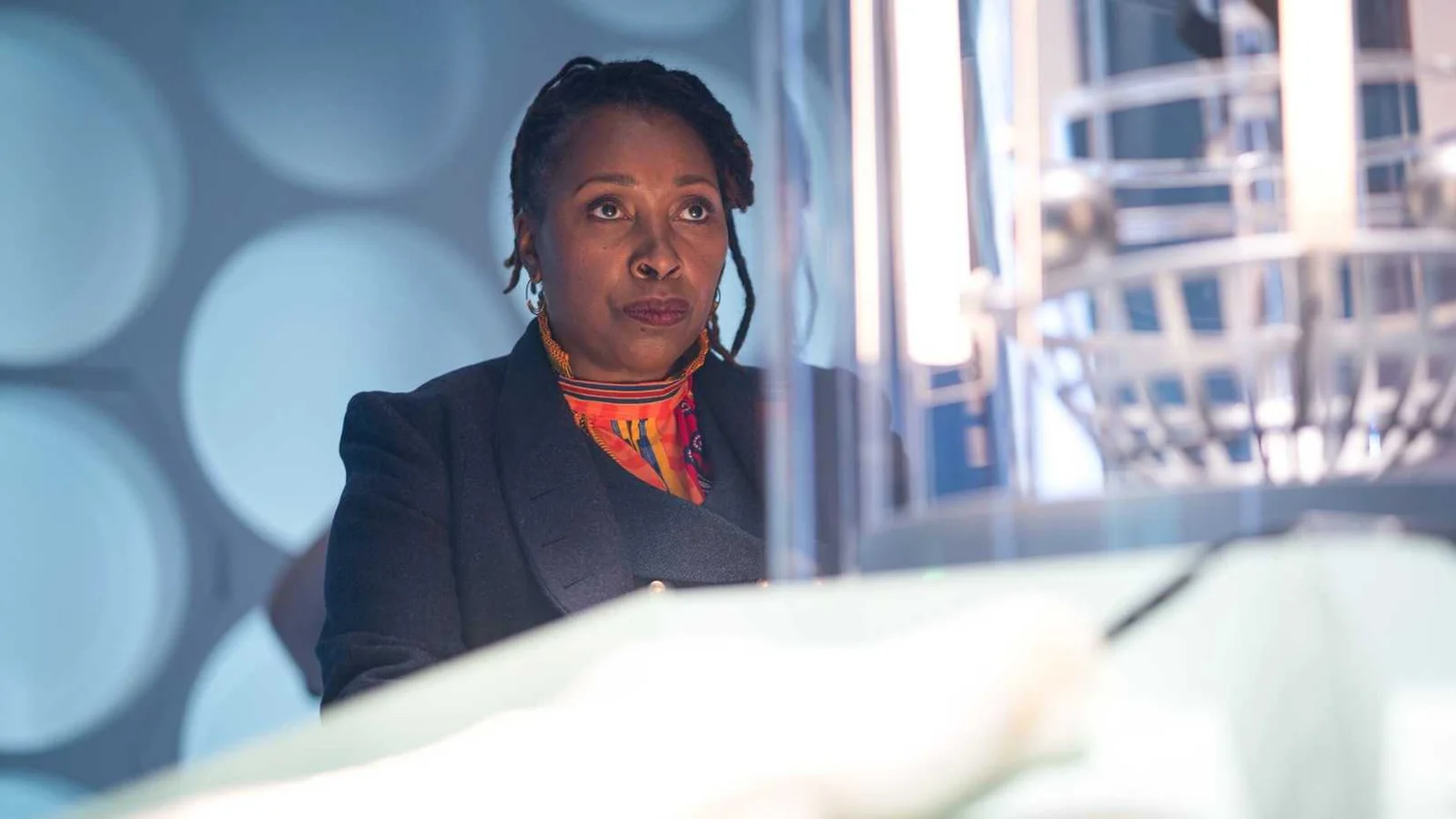 Retorno de ex-Doctors em Doctor Who: Jo Martin fora do especial de Natal 2026, Paul McGann ganha força