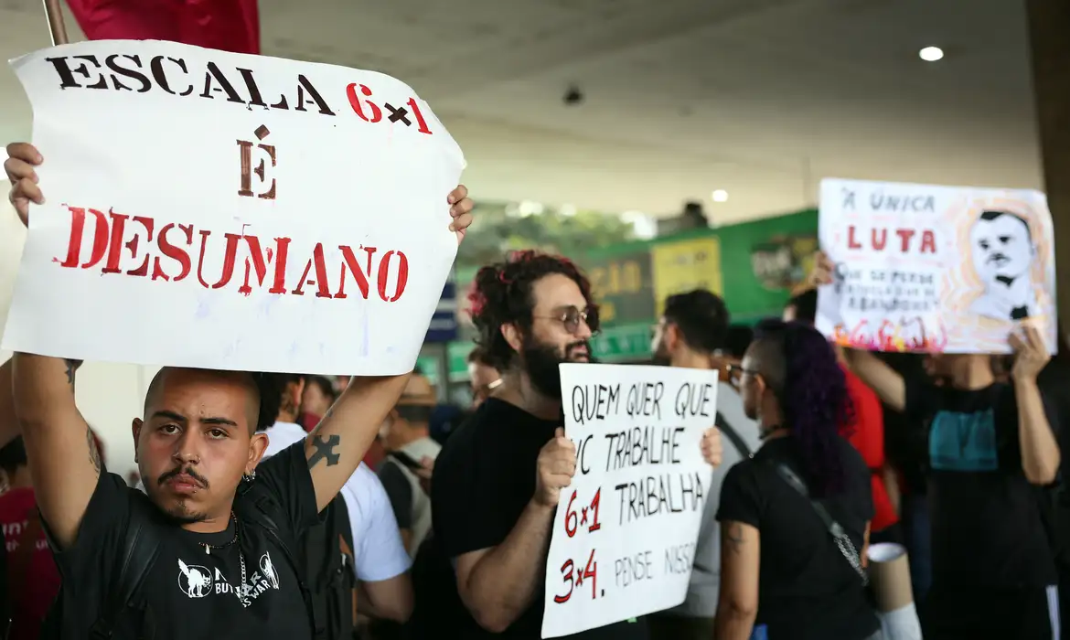 Congresso agenda votação para 26 de maio sobre fim da escala 6×1 que impacta concurseiros
