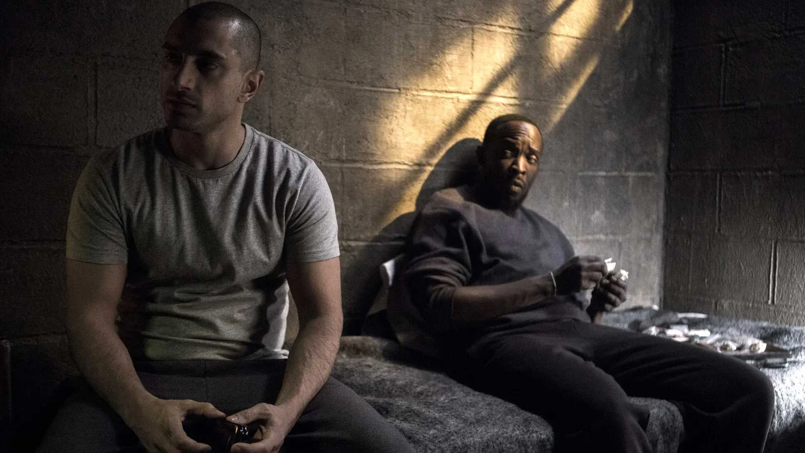 Minissérie “The Night Of” da HBO completa 10 anos e mantém alta aprovação crítica