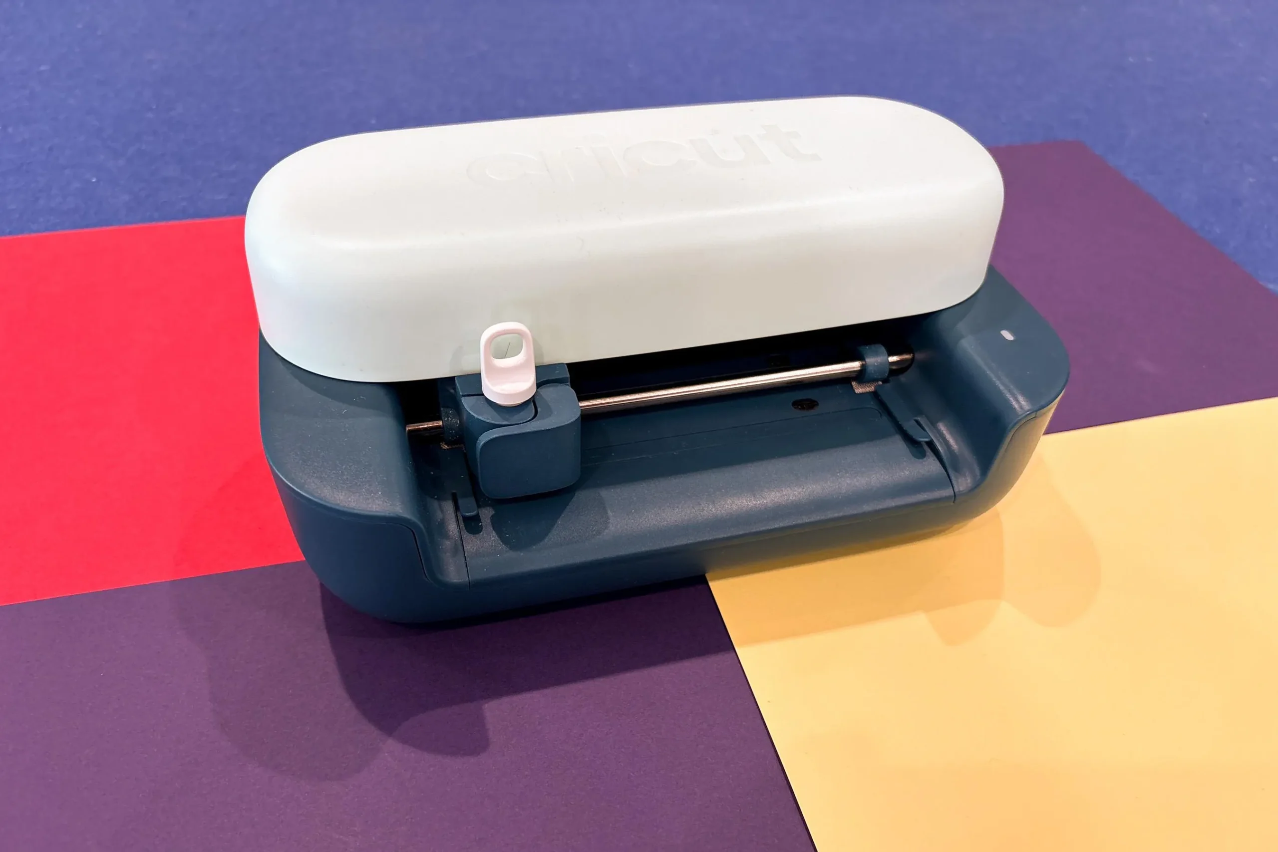 Máquina de corte Cricut Joy 2 por US$ 99 incentiva criatividade e facilita projetos DIY