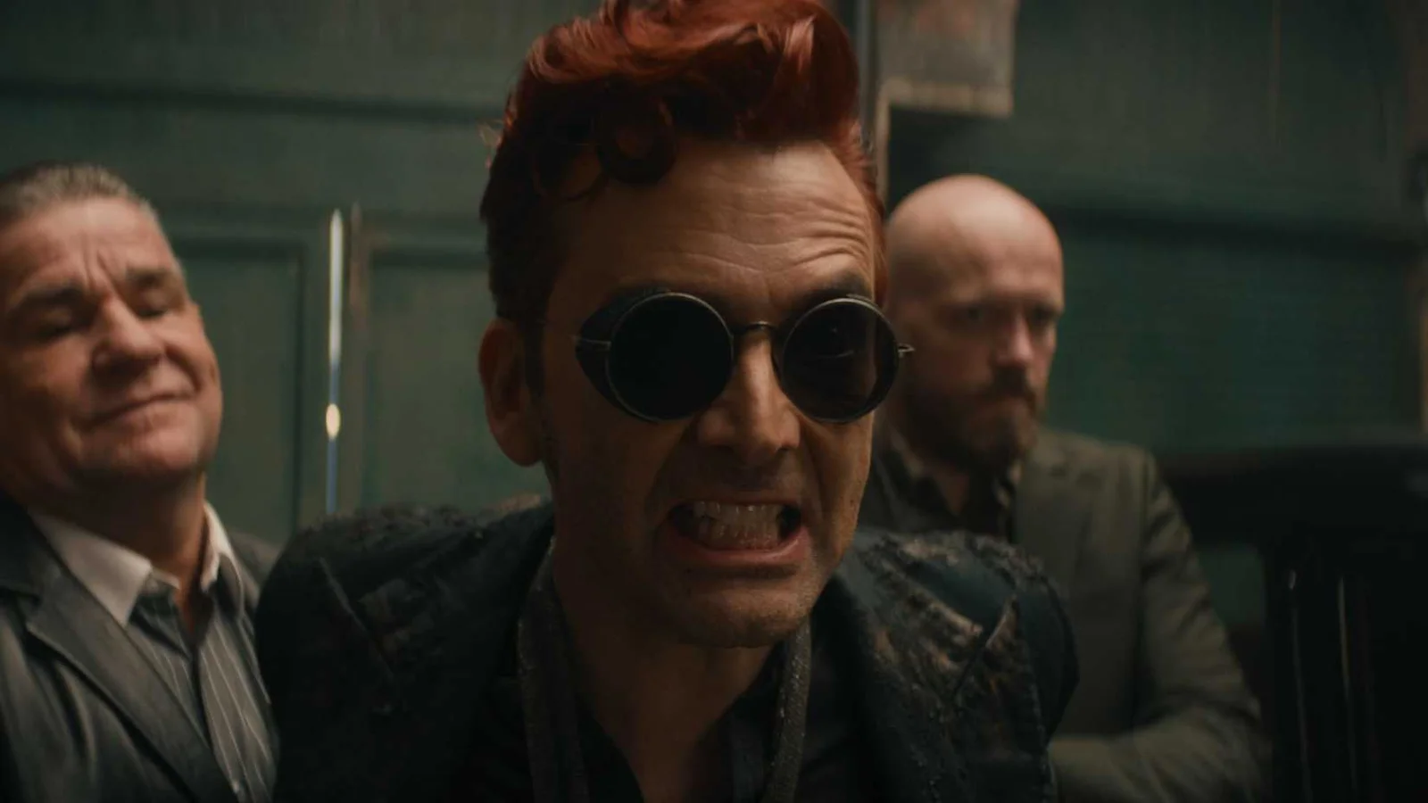 Final de “Good Omens” no Prime Video decepciona fãs com episódio especial curto