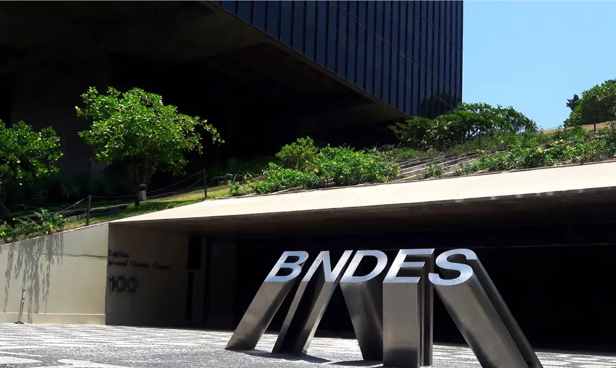 Quem pode pegar empréstimo no BNDES em 2026? Saiba como funciona e quem tem acesso