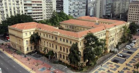 Concurso SEE SP 2026 oferece salário de até R$ 5,5 mil para professores temporários