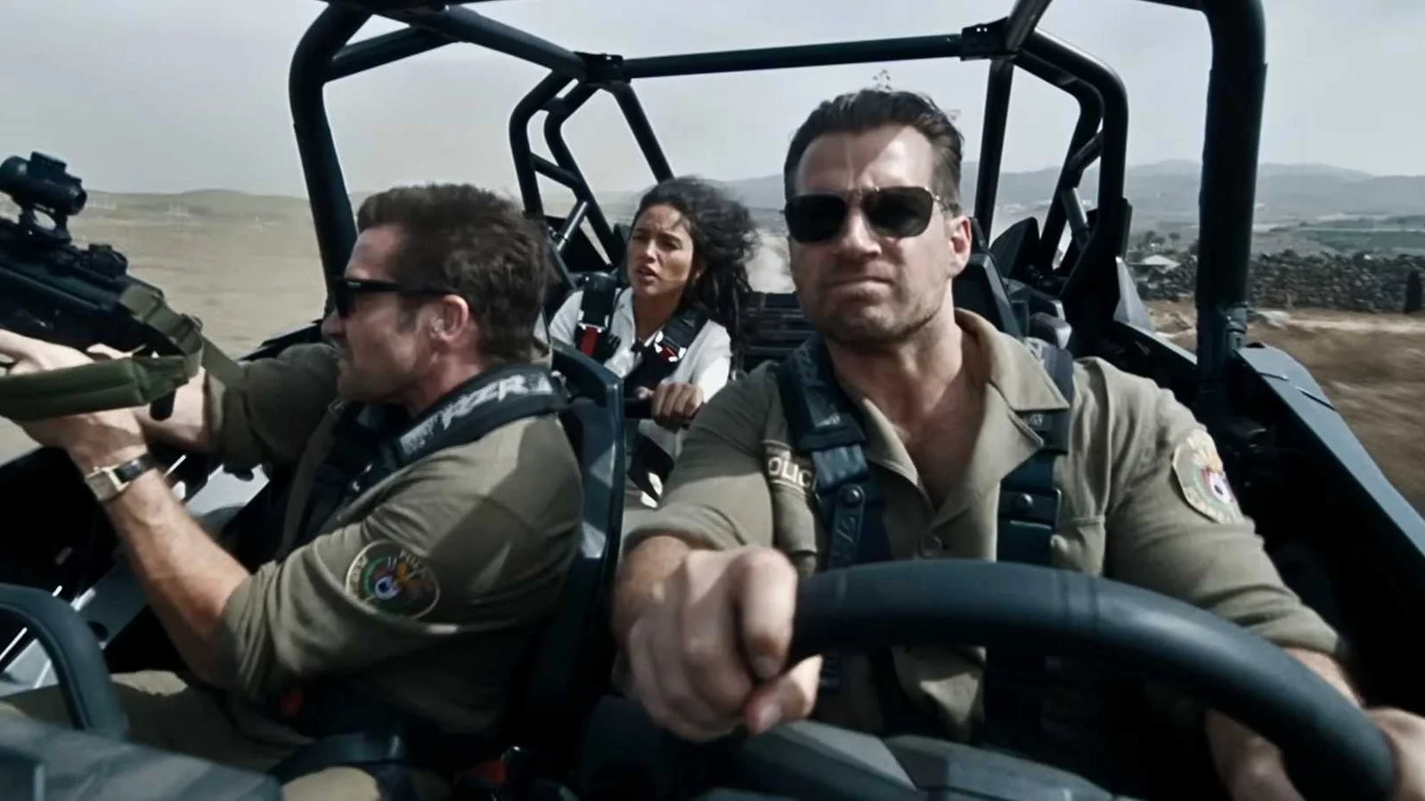 Guy Ritchie lança “In the Grey”, filme de ação com Henry Cavill e Jake Gyllenhaal