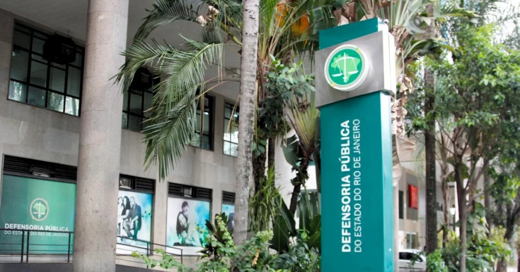 Concurso DPE RJ Defensor 2026: FGV organizará seleção com 35 vagas e salários acima de R$ 34 mil