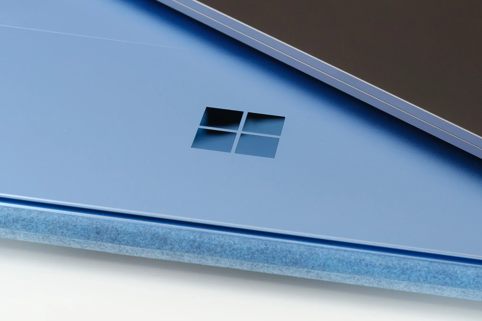 Microsoft prepara novo hardware Surface e anuncia “nova era” para PCs
