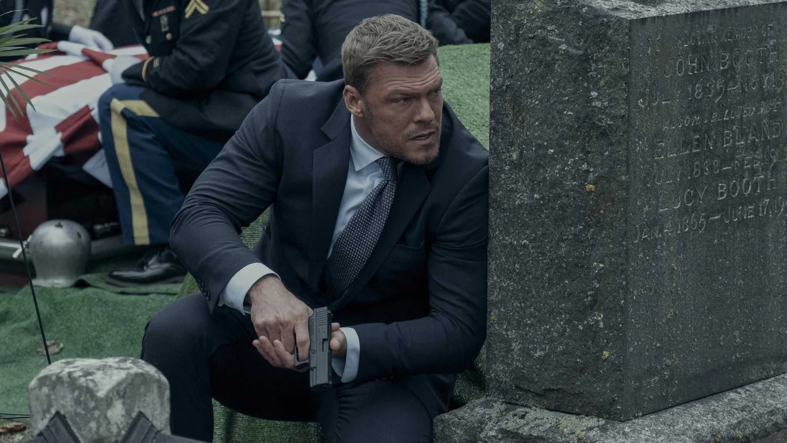 Reacher perde posição no ranking de streaming antes da estreia da 4ª temporada