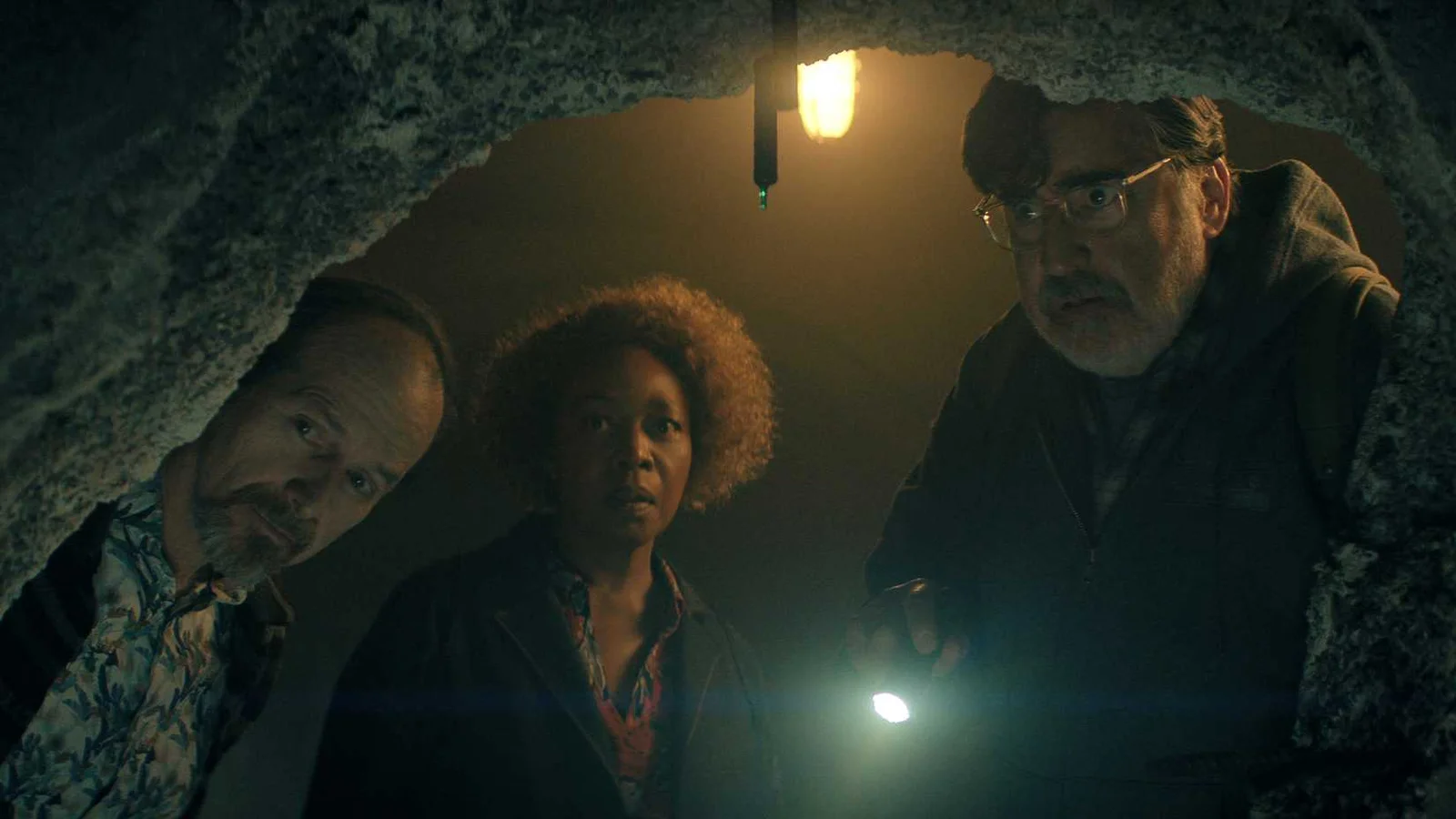 Nova série de suspense sci-fi da Netflix supera ambientação de Stranger Things
