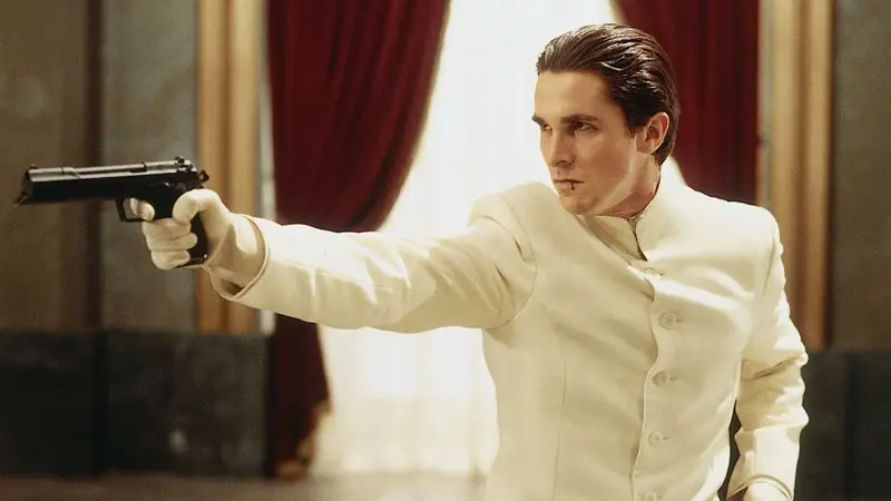 Clássico Cult de Ficção Científica com Christian Bale chega ao streaming gratuito 24 anos após estreia