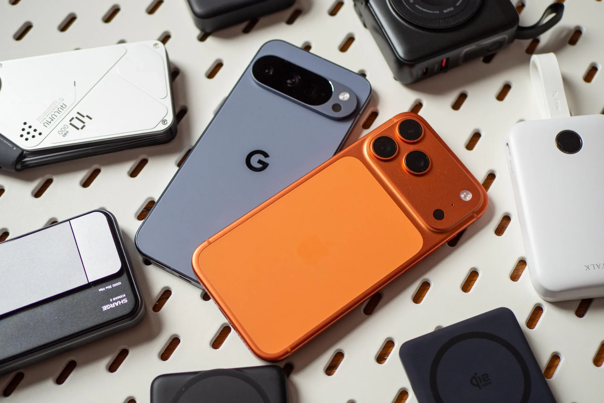As melhores baterias Qi2 para iPhone e Pixel testadas em 2026