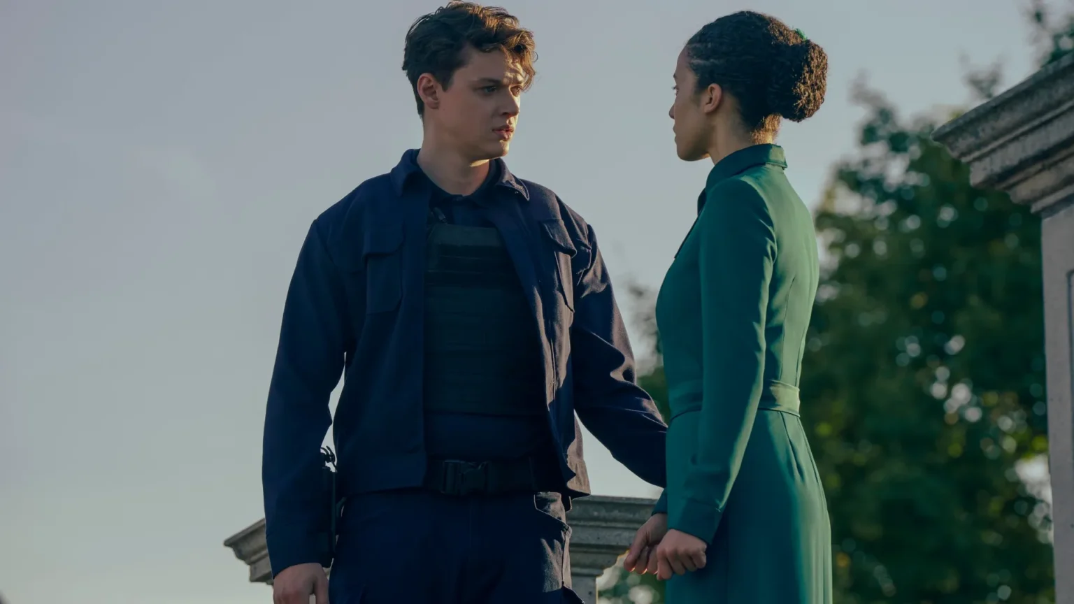 Série Distópica “The Testaments” Supera Marvel e Star Wars no Streaming e É Perfeita para Maratonar no Fim de Semana