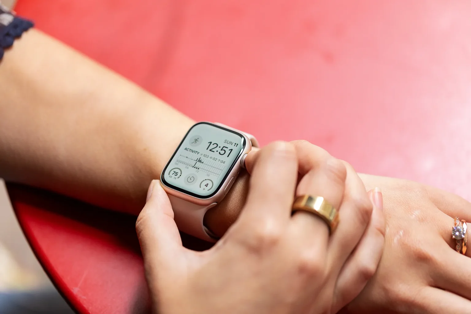 Apple encerra suporte para várias gerações do Apple Watch com nova atualização do watchOS 27
