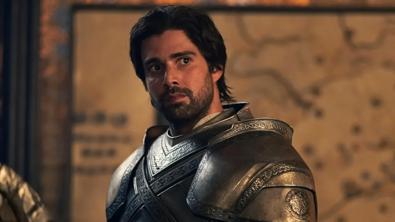 Ator de House of the Dragon critica decisões criativas e revela destino de Ser Criston na temporada 3