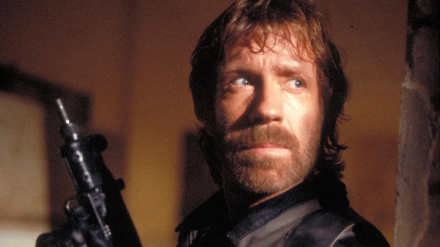 Ranking dos 13 filmes de Chuck Norris nos anos 80: do clássico ao menos conhecido