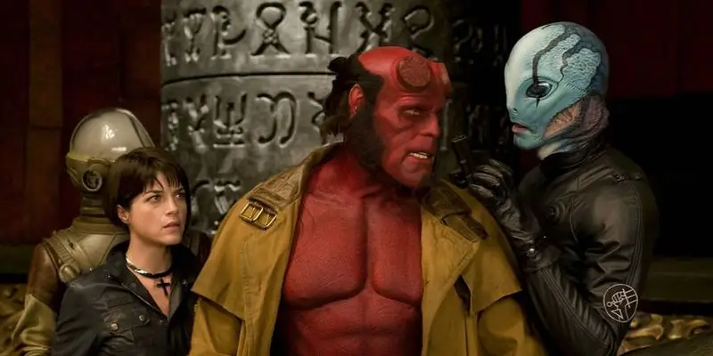 Os 10 Melhores Trajes de Super-Heróis no Cinema e na TV