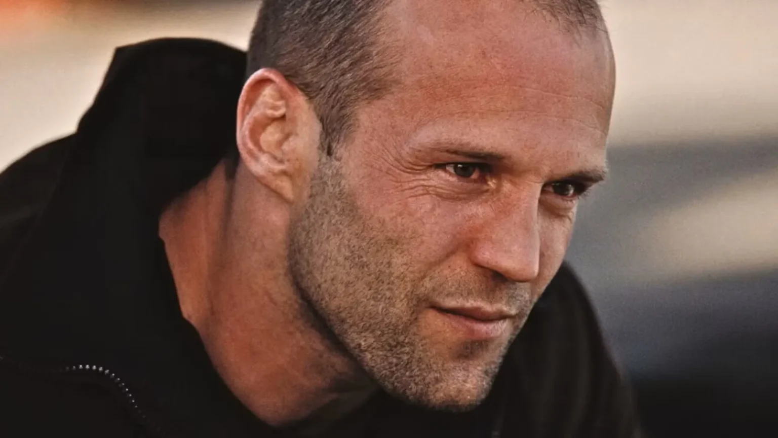 Remake de The Italian Job com Jason Statham conquista público mundial no streaming