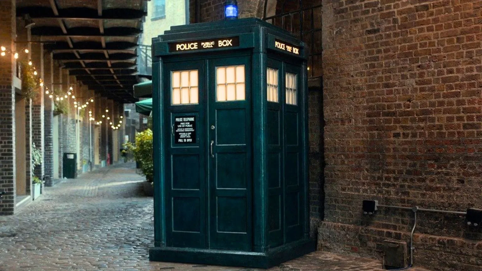 O Futuro de Doctor Who é Muito Mais Complexo do que o Cancelamento em 1989 Sugere