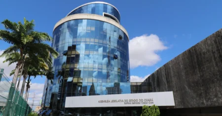 Concurso IBGE 2026 oferece 9.652 vagas temporárias com salários de até R$ 5.255,40