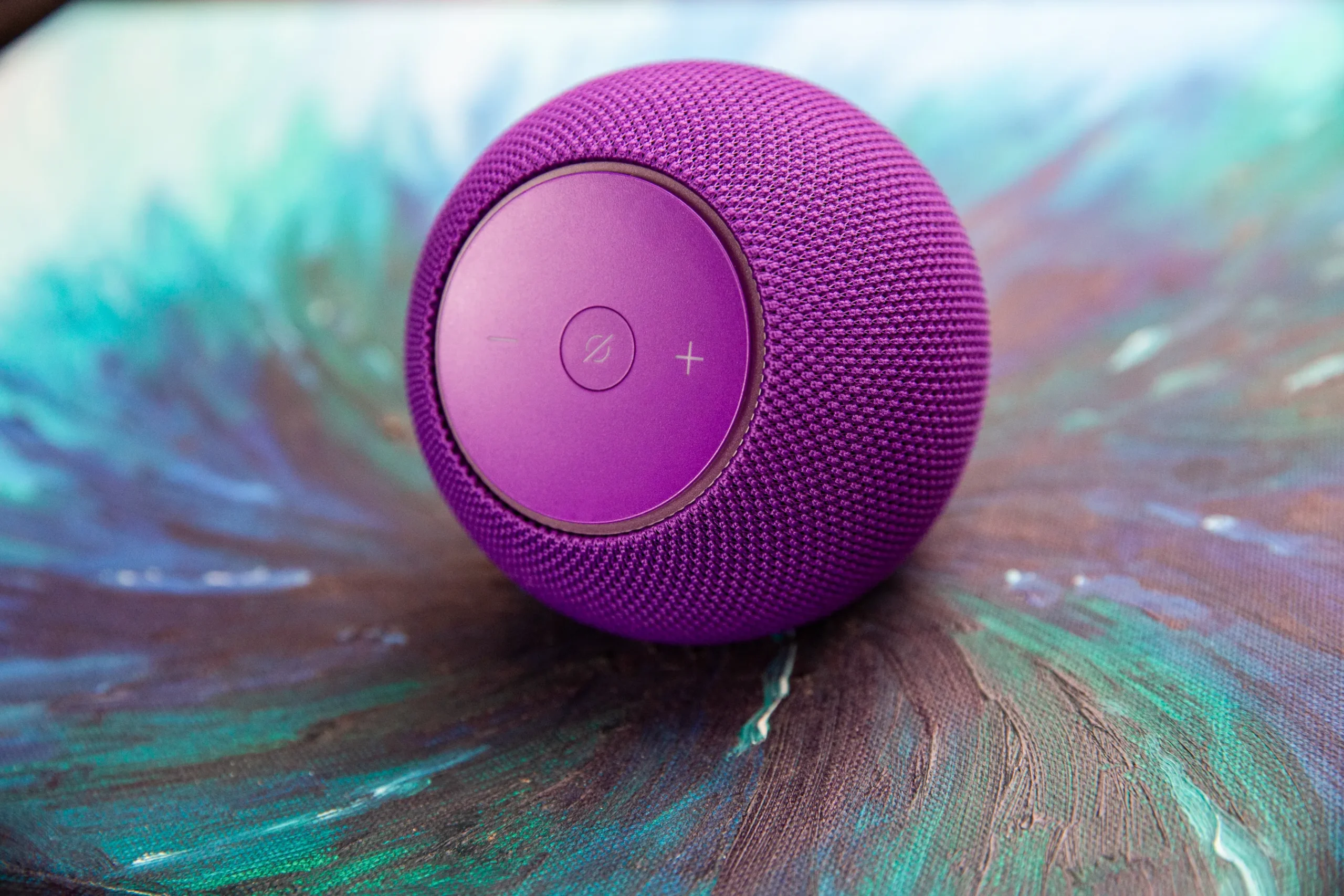 Echo Dot Max alcança preço mais baixo em promoção antecipada do Prime Day