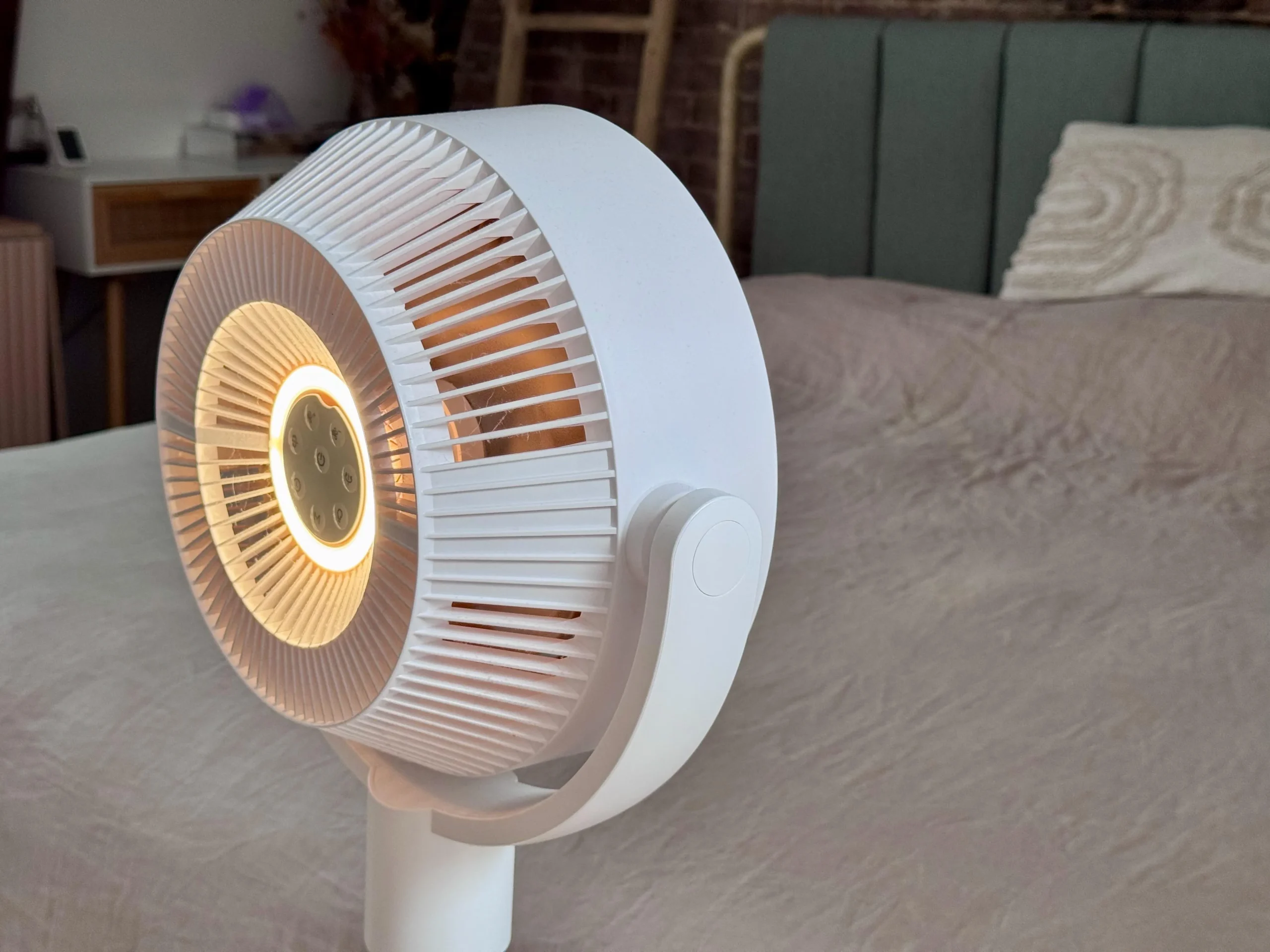 Ventilador SwitchBot Standing Circulator é versátil, silencioso e inteligente