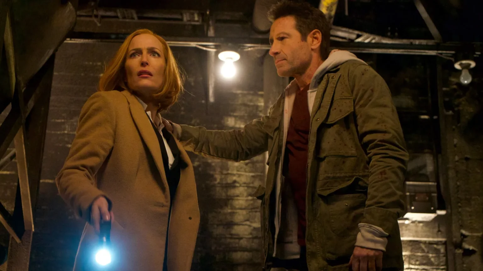 Série “Falling Skies” completa 15 anos e mostra invasão alienígena intensa que supera “The X-Files”