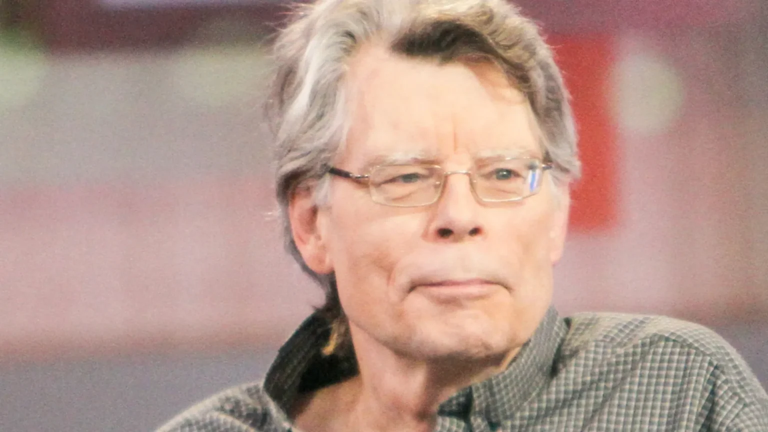 Stephen King elogia série original da Apple TV “Maximum Pleasure Guaranteed”