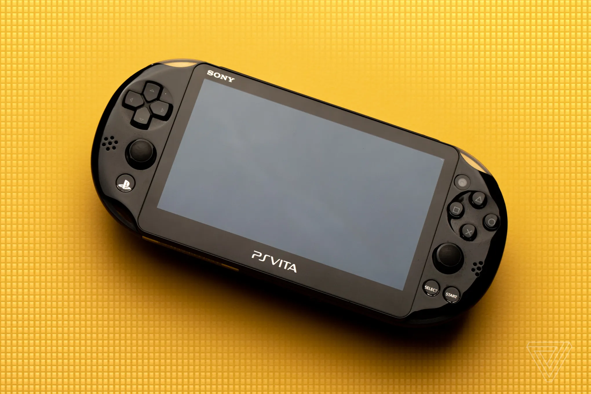 Sony anuncia fechamento das lojas digitais do PS3 e PS Vita a partir de 2026