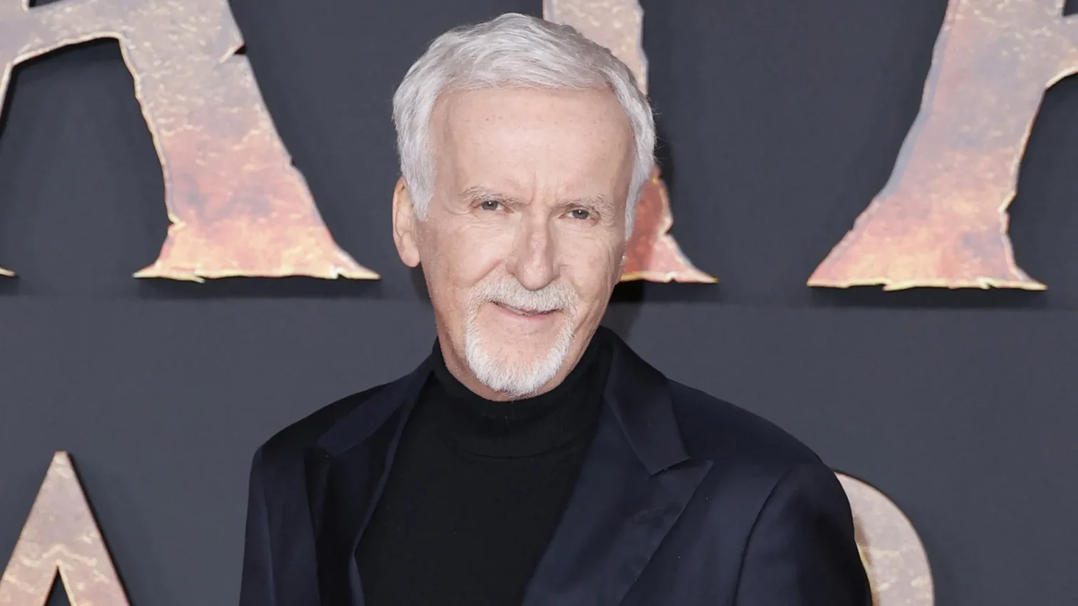 Clássico de Ficção Científica de James Cameron, “O Segredo do Abismo”, Chega ao Streaming Após 37 Anos