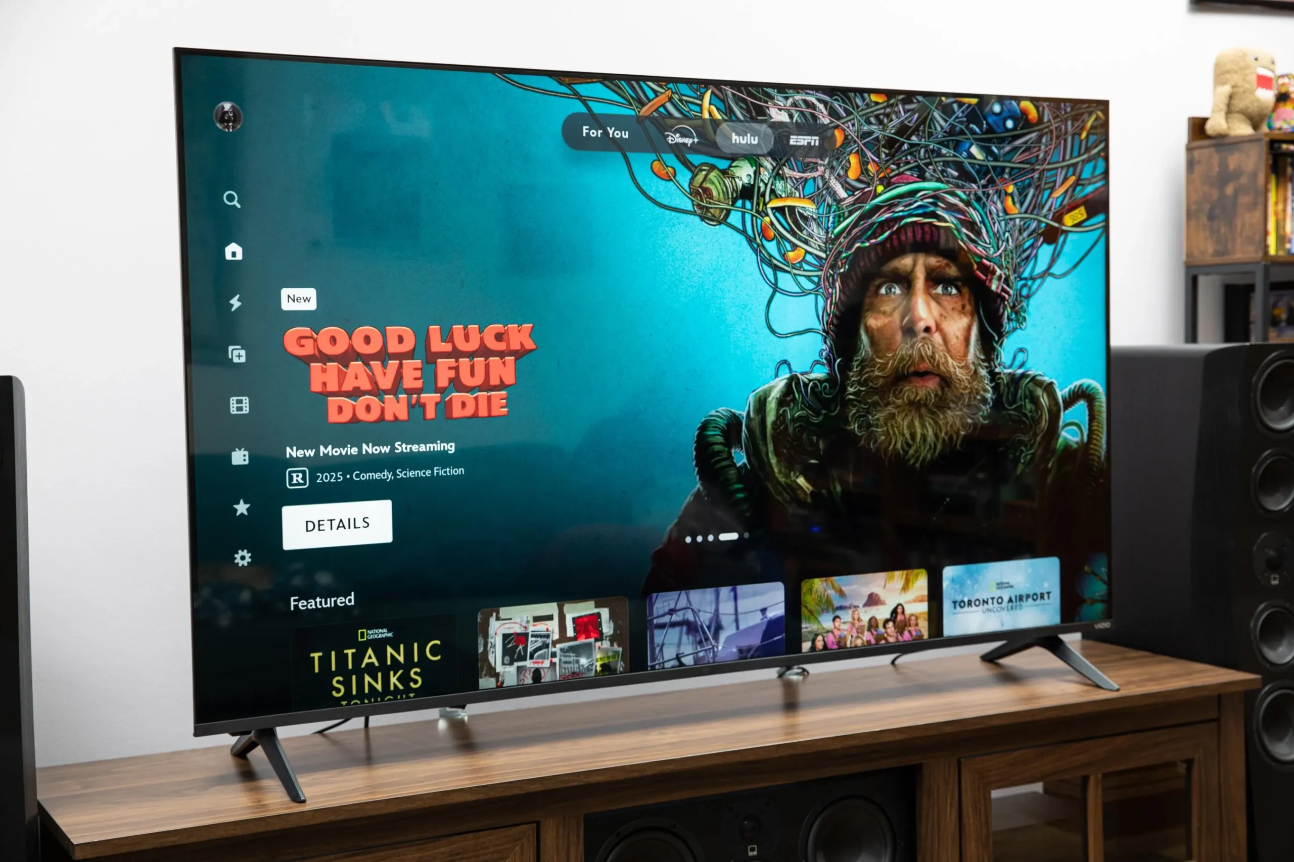 Vizio lança TV Mini LED Quantum que pode ser usada como “dumb TV” para fugir do monitoramento