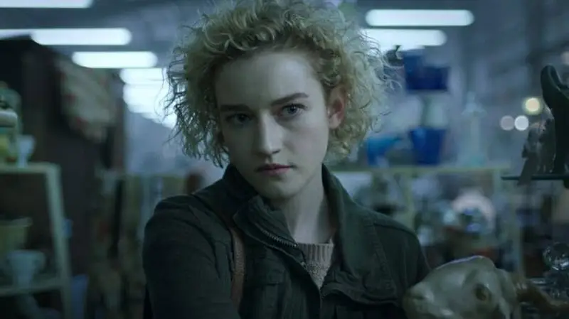 Julia Garner retorna ao thriller policial em nova série do Apple TV